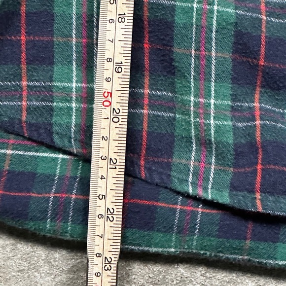 Vintage LL Bean Green Flannel Shirt - Picture 4 of 5